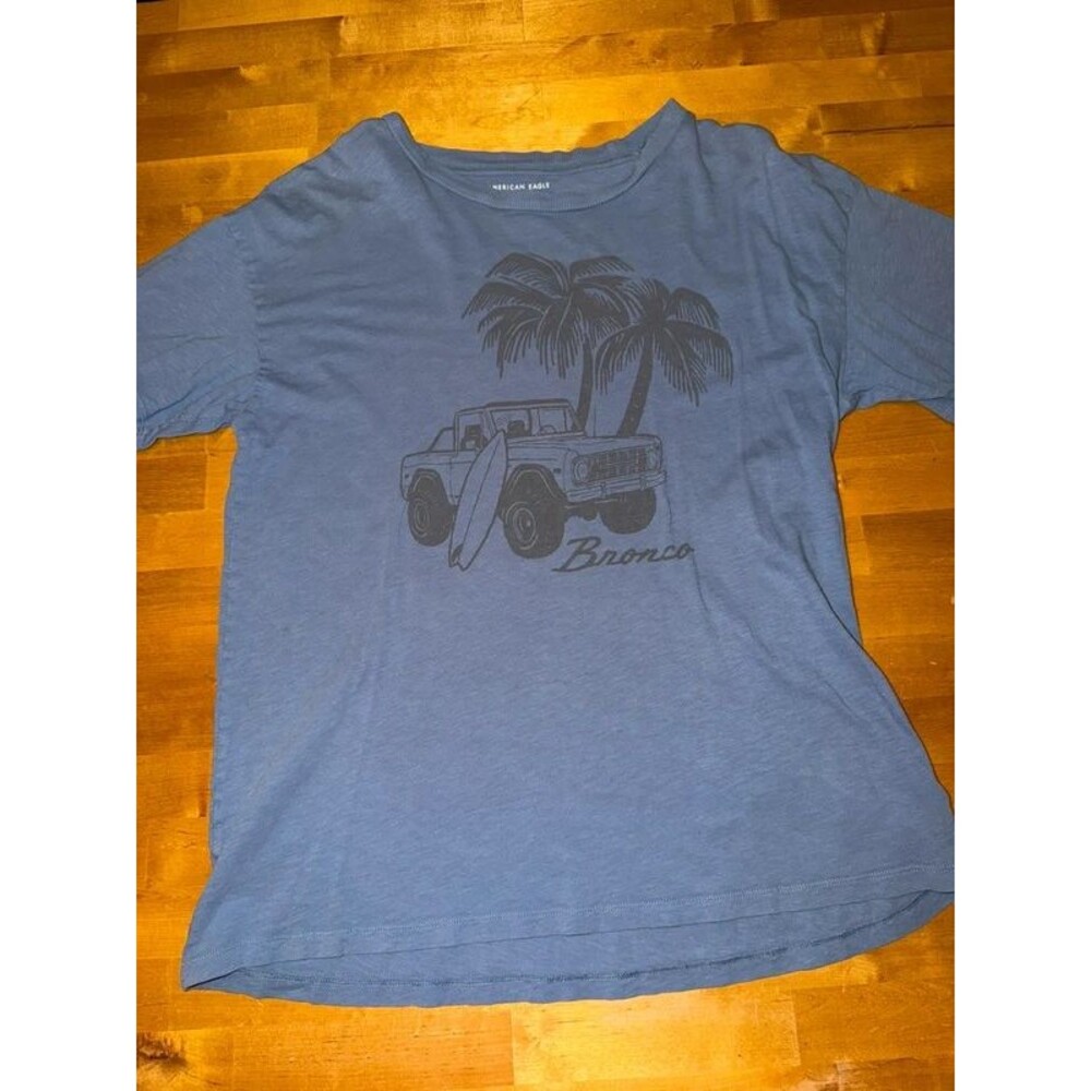 Women’s American Eagle Bronco Graphic T-Shirt Size XS/S